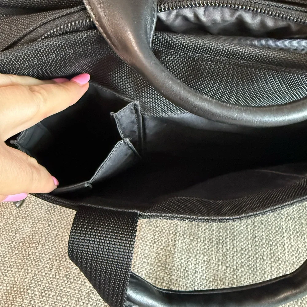 Tumi Alpha 26141D4 Black Expandable Large Dual Handle Briefcase Travel Bag